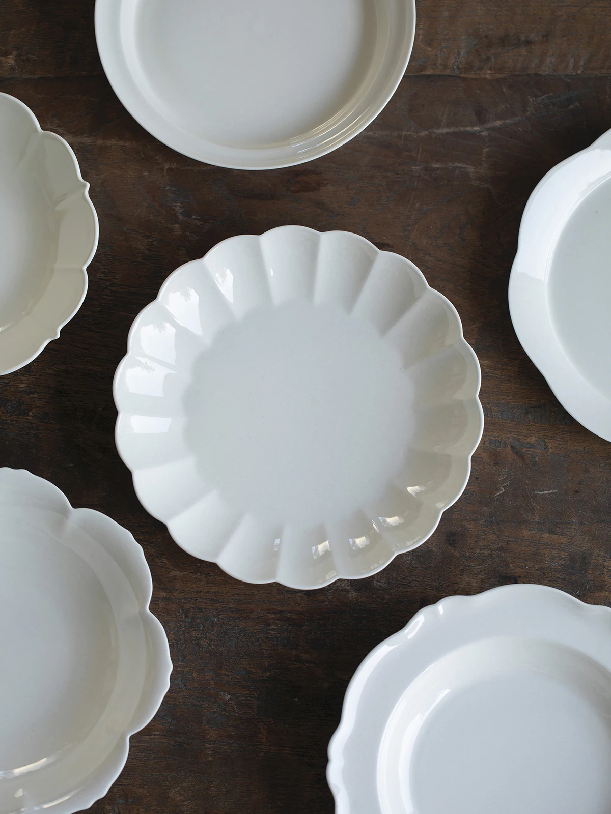 Manxu Cerc Plate Home Use Di Plate 2024 New Ele Breakfast Plate High-End Feeling Lightweight Ceremony Sense Tableware
Manxu Cerc Plate Home Use Di Plate 2024 New Ele Breakfast Plate High-End Feeling Lightweight Ceremony Sense Tableware