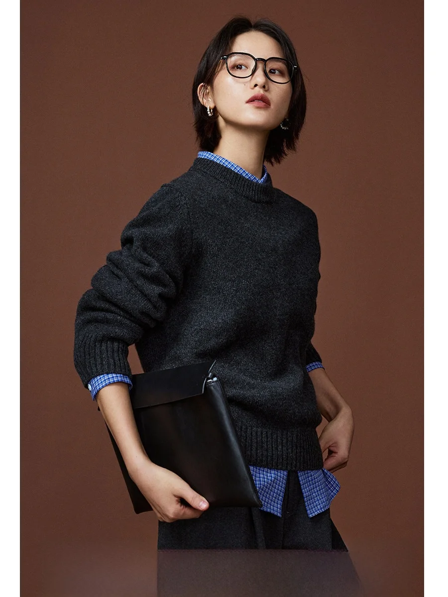 Свободный женский шерстяной свитер, круглый вязаный зимний модный топ небольшого размера, повседневный удобный крой, мягкий топ-камер
Свободный женский шерстяной свитер, круглый вязаный зимний модный топ небольшого размера, повседневный удобный крой, мягкий топ-камер