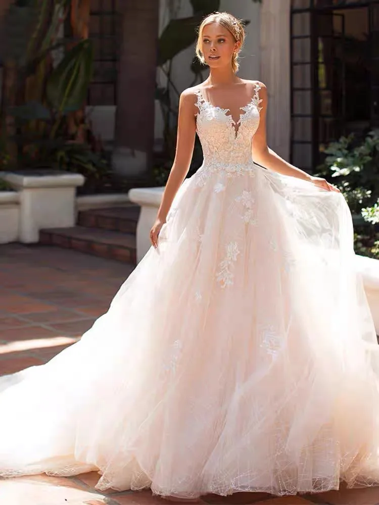 Customize 2025 New Style Light Wedding Dress Double-ShoulderDeep V-Neck Forest Lace Slim-Fitting TrainPrincess Style Bride Dress
Customize 2025 New Style Light Wedding Dress Double-ShoulderDeep V-Neck Forest Lace Slim-Fitting TrainPrincess Style Bride Dress
