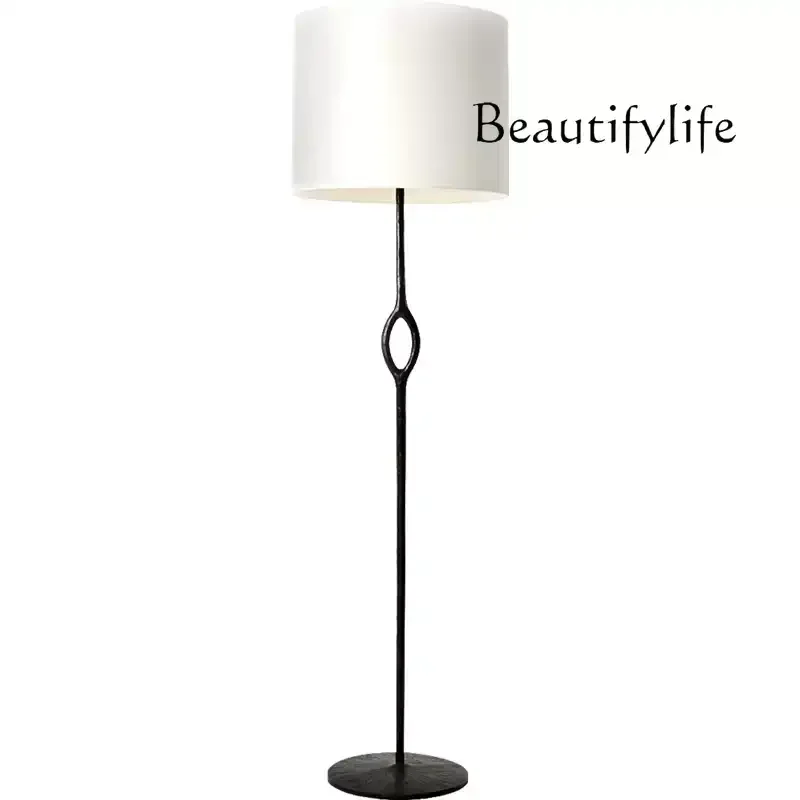 American retro simple club hotel model room living room bedroom study floor lamp
American retro simple club hotel model room living room bedroom study floor lamp