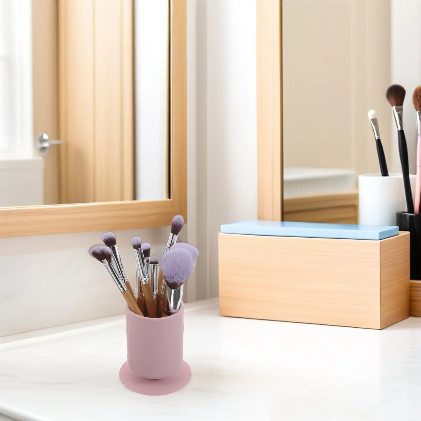 2Pcs Silicone Suction Cup Pen Holder Non Slip Makeup Brush Organizer Cup Desktop Vanity Stationery Container for Office
2Pcs Silicone Suction Cup Pen Holder Non Slip Makeup Brush Organizer Cup Desktop Vanity Stationery Container for Office