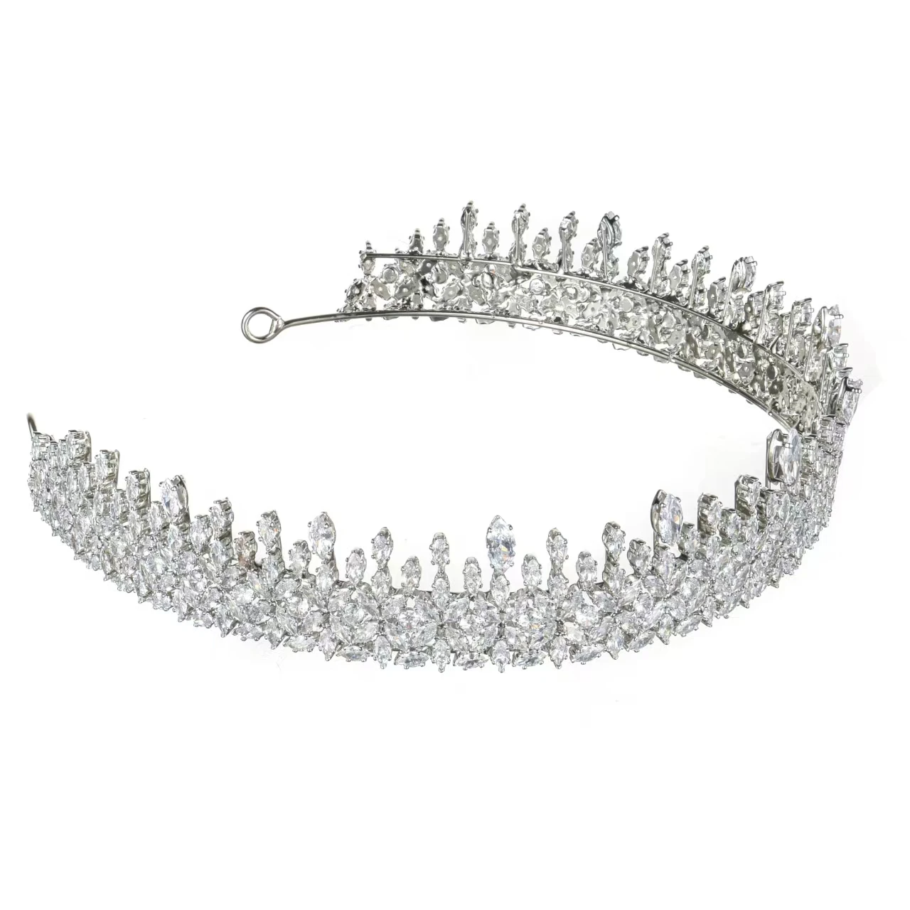Роскошная свадебная тиара-корона для невесты, украшение для волос с цирконами, корона принцессы/царицы для конкурсов красоты, женские свадебные украшения для волос, ободок
Роскошная свадебная тиара-корона для невесты, украшение для волос с цирконами, корона принцессы/царицы для конкурсов красоты, женские свадебные украшения для волос, ободок