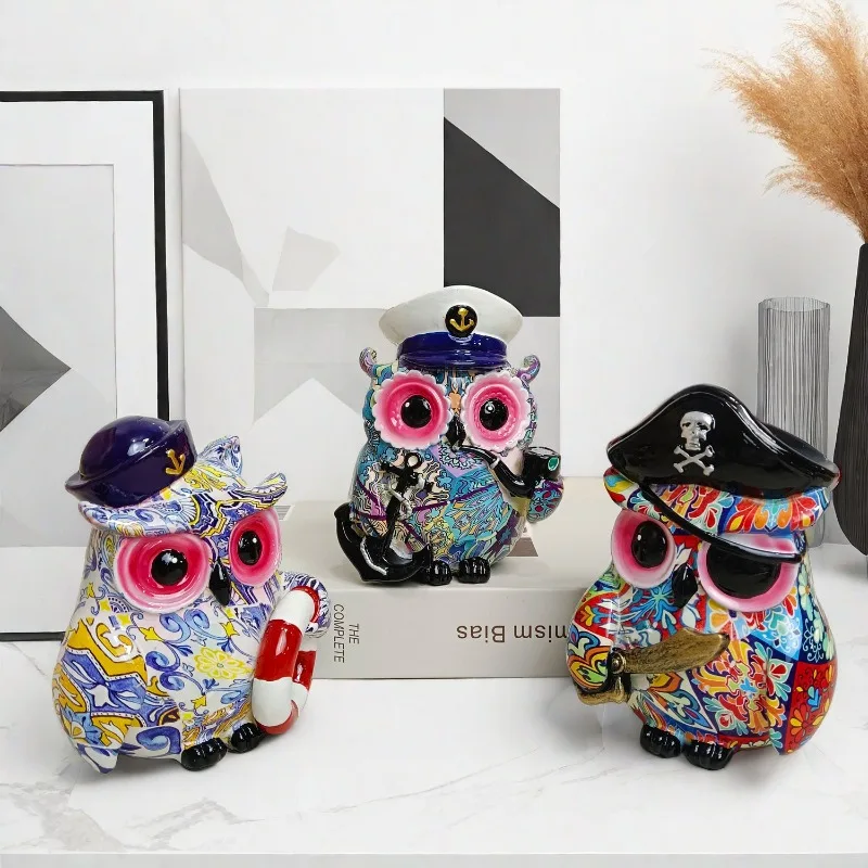 Creative Pirate Owl Ornament, Modern Resin Owl Statue, Decorative Crafts for Living Room Cabinets and Offices, Home Decoration
Creative Pirate Owl Ornament, Modern Resin Owl Statue, Decorative Crafts for Living Room Cabinets and Offices, Home Decoration