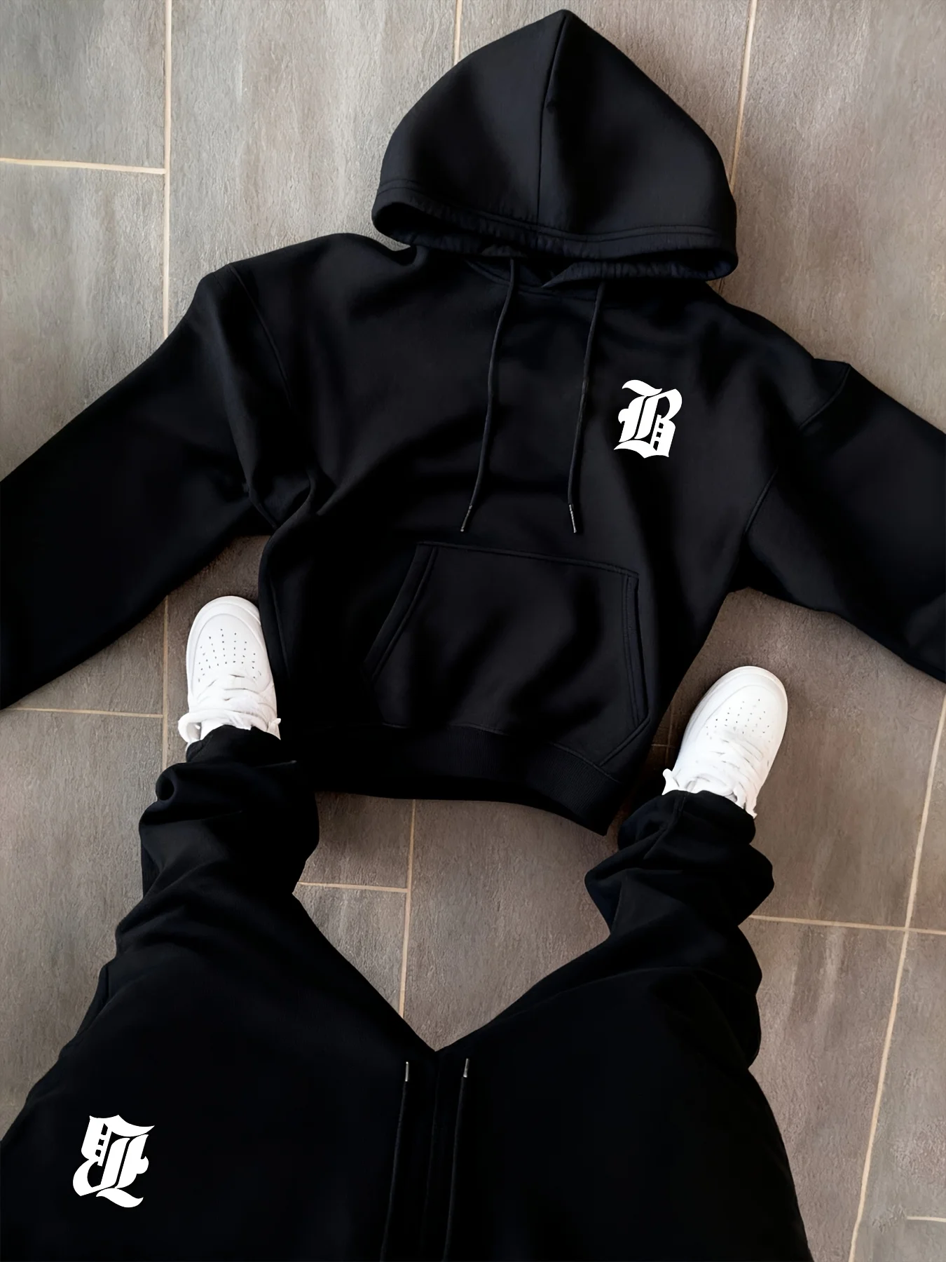 Men's two-piece hoodie set classic letter pattern printed hooded hoodie + casual sports pants.Comes with 2 pieces Men's clothing
Men's two-piece hoodie set classic letter pattern printed hooded hoodie + casual sports pants.Comes with 2 pieces Men's clothing