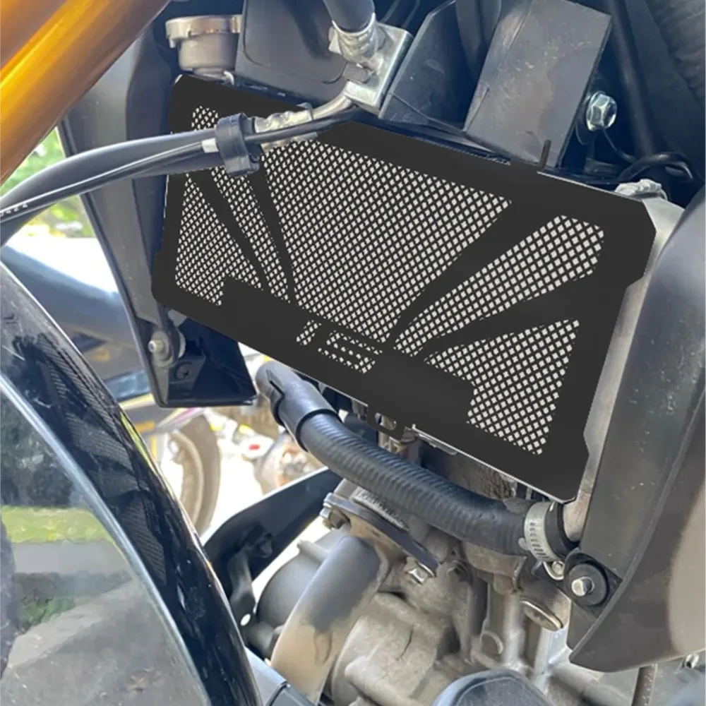 For Yamaha MT-15 M-SLAZ 150 MT15 V1 V2 2018-2024 2023 2022 Motorcycle Accessories Radiator Grille Grill Protection Guard Covers
For Yamaha MT-15 M-SLAZ 150 MT15 V1 V2 2018-2024 2023 2022 Motorcycle Accessories Radiator Grille Grill Protection Guard Covers