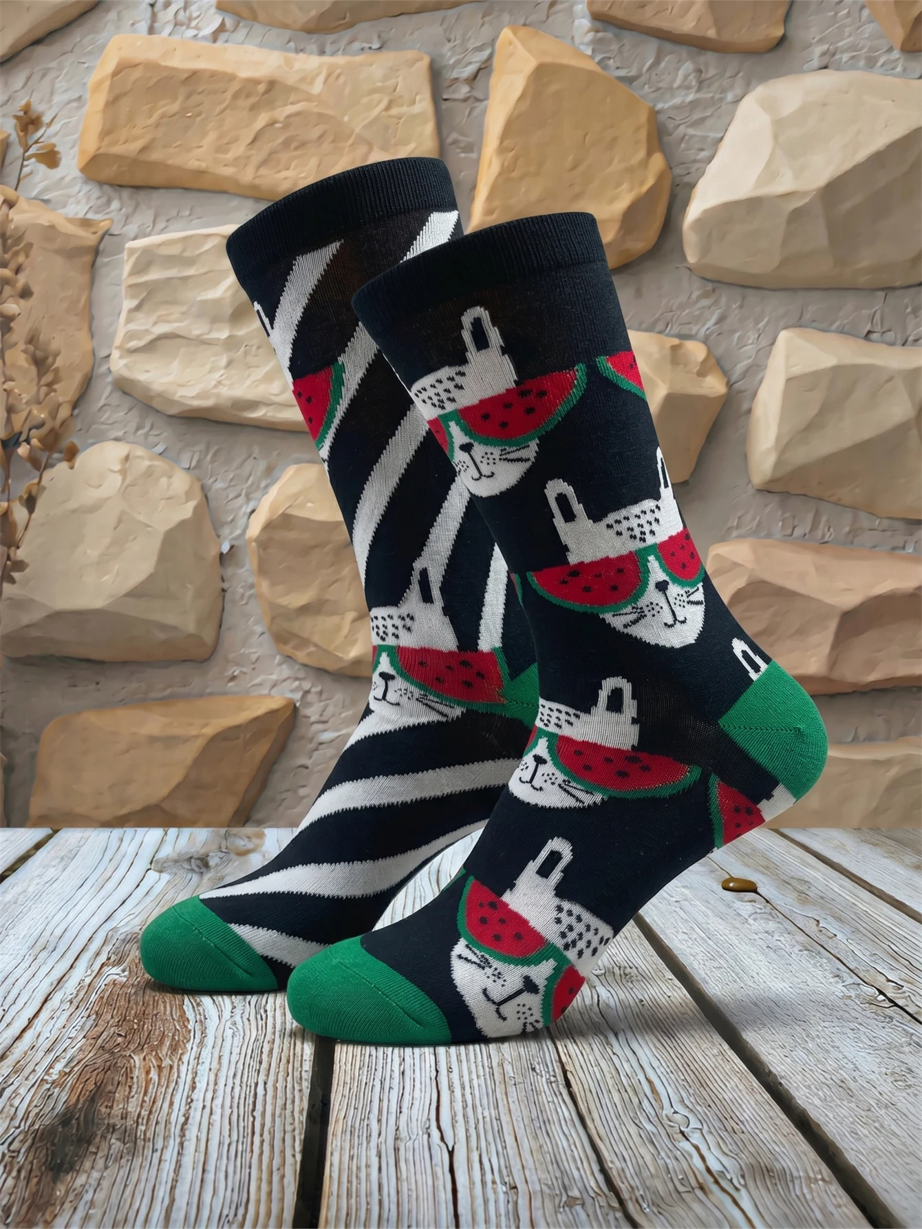 1 Pair Funny Novelity Cotton Socks For Men Cat Watermelon Print Mid-calf Socks All Seasons Wear
1 Pair Funny Novelity Cotton Socks For Men Cat Watermelon Print Mid-calf Socks All Seasons Wear