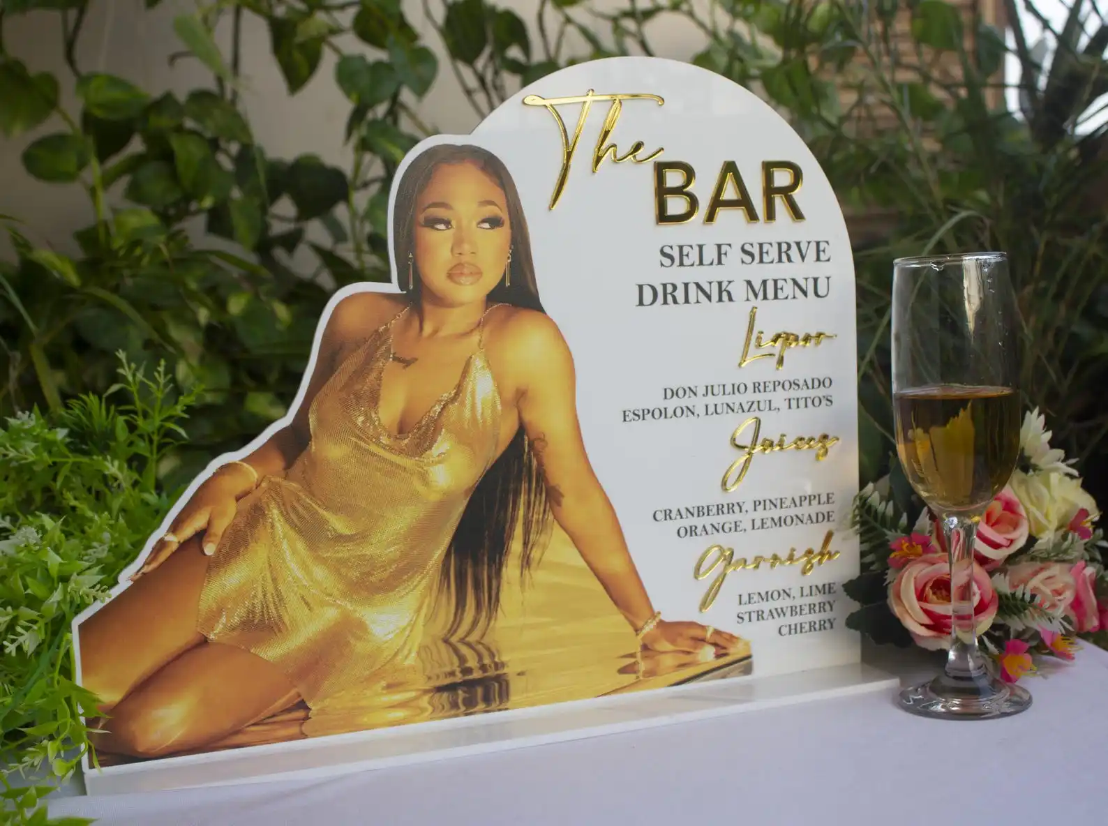 Custom Photo Acrylic Bar Menu,Wedding Signature Drink Sign,Personalized 3D Gold Mirror Texts,Signature Cocktails
Custom Photo Acrylic Bar Menu,Wedding Signature Drink Sign,Personalized 3D Gold Mirror Texts,Signature Cocktails