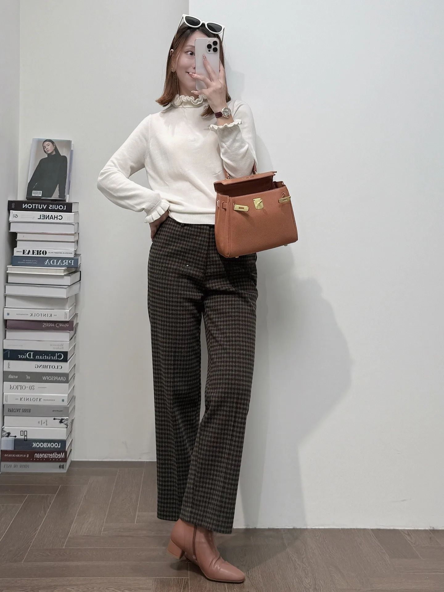 ST Hand Knitted 260g 00% Merino Fine Spun Wool 60 Stitches Double Tead 6 Needles Anti-Ball Anti-Sinkage Wool Sweater
ST Hand Knitted 260g 00% Merino Fine Spun Wool 60 Stitches Double Tead 6 Needles Anti-Ball Anti-Sinkage Wool Sweater