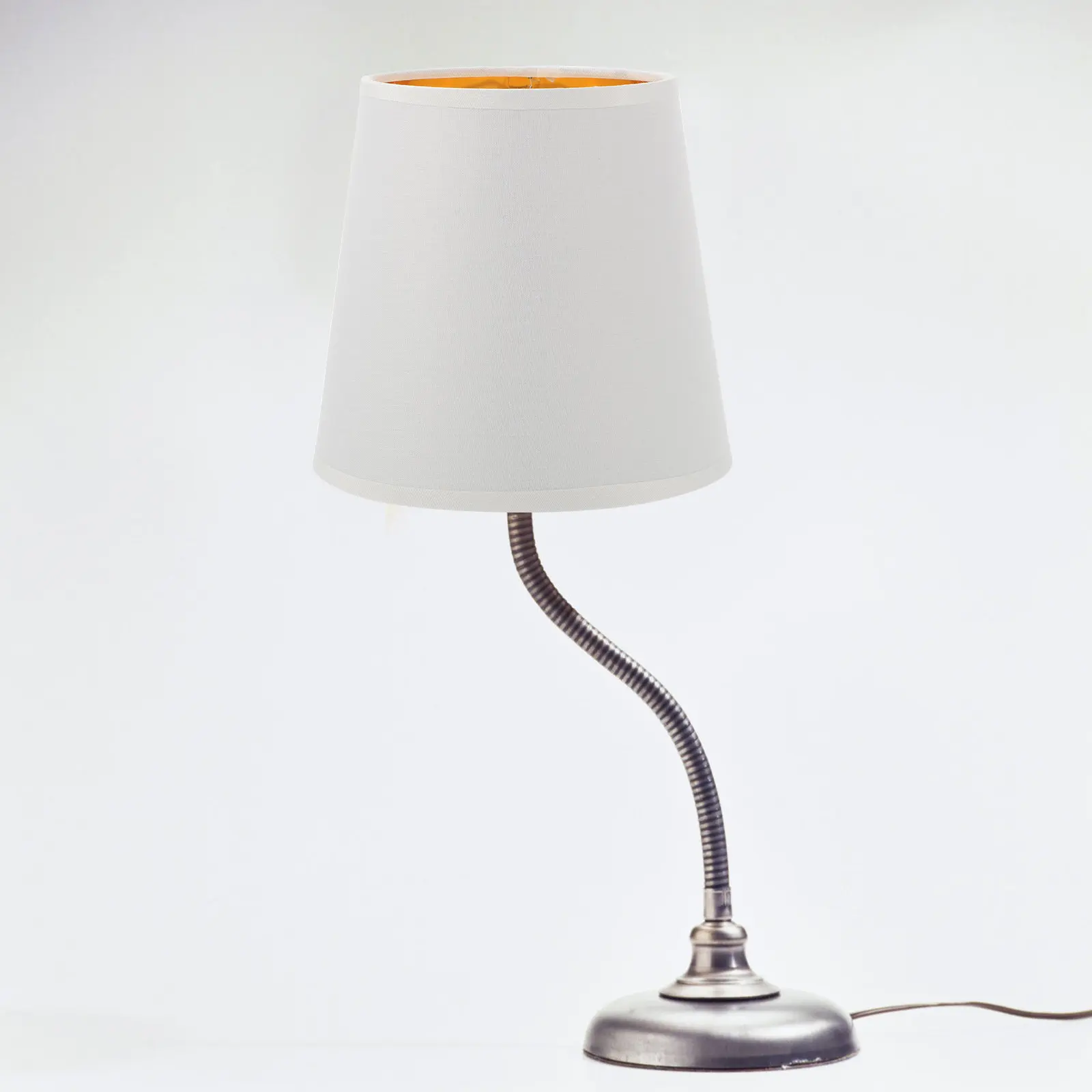 Replacement Lampshade for Desk Lamp Bedroom Table Light Cover Hollow Metal Shade Decorative Home Office Living Room Use
Replacement Lampshade for Desk Lamp Bedroom Table Light Cover Hollow Metal Shade Decorative Home Office Living Room Use