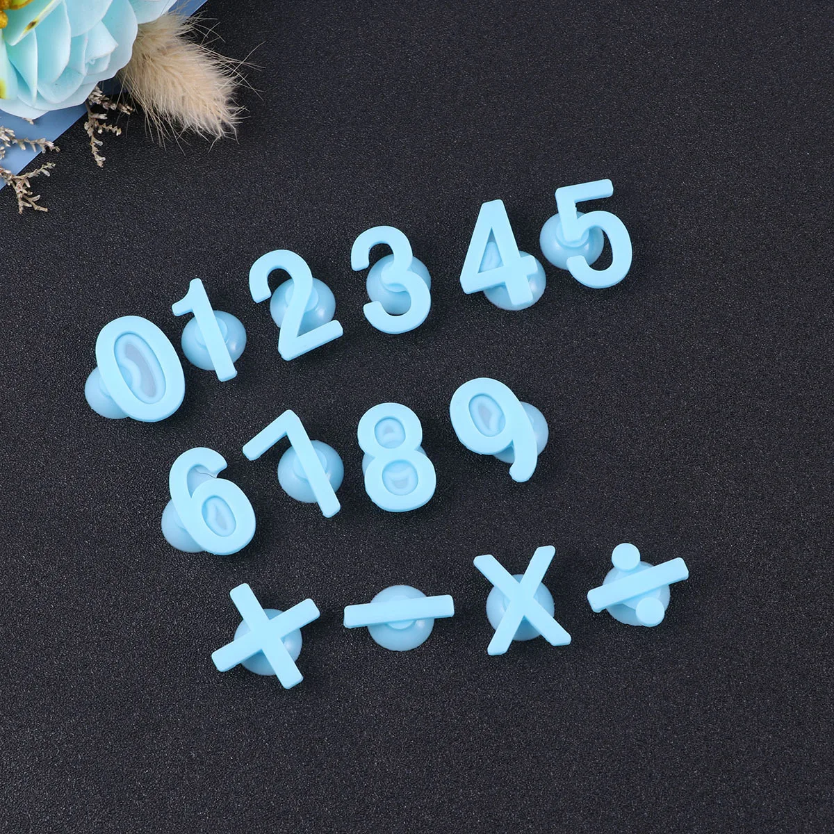 14pcs Silicone Number Drink Markers Premium Food Grade Suction Cup Glass Identifier For Wine Cocktails Martini Reusable Cup
14pcs Silicone Number Drink Markers Premium Food Grade Suction Cup Glass Identifier For Wine Cocktails Martini Reusable Cup