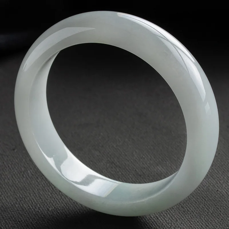 Natural Myanmar Jade 54mm-62mm bracelet exquisite princess bracelet to send girlfriend to send mother Hetian jade
Natural Myanmar Jade 54mm-62mm bracelet exquisite princess bracelet to send girlfriend to send mother Hetian jade