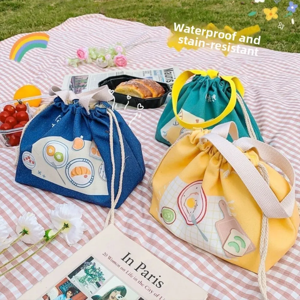 Simple Canvas Bento Lunch Bag for Students Office Workers Outdoor Picnics Spring Outings Lightweight Handheld Lunchbox
Simple Canvas Bento Lunch Bag for Students Office Workers Outdoor Picnics Spring Outings Lightweight Handheld Lunchbox