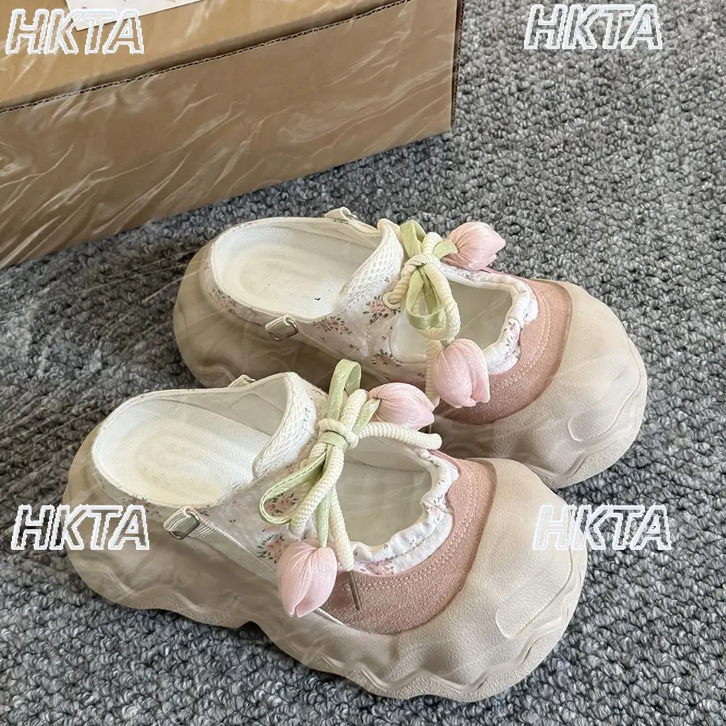 Sweet Cute Lolita Round Head Heightened Platform Shoes Summer New Kawaii Half Drag Hollow Lace Up Versatile Casual Sandals Women
Sweet Cute Lolita Round Head Heightened Platform Shoes Summer New Kawaii Half Drag Hollow Lace Up Versatile Casual Sandals Women