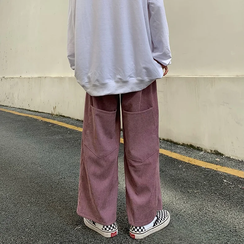 Мужские вельветовые брюки в стиле ретро из Гонконга, широкие, прямого кроя, весенне-осенние, повседневные, в пол, модные, универсальные
Мужские вельветовые брюки в стиле ретро из Гонконга, широкие, прямого кроя, весенне-осенние, повседневные, в пол, модные, универсальные