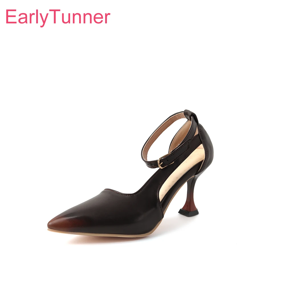2025 Summer Comfortable Black Pink Women Sandals Pointed Toe High Heel Office Lady Formal Shoes Plus Small Big Size 33 43 45
2025 Summer Comfortable Black Pink Women Sandals Pointed Toe High Heel Office Lady Formal Shoes Plus Small Big Size 33 43 45