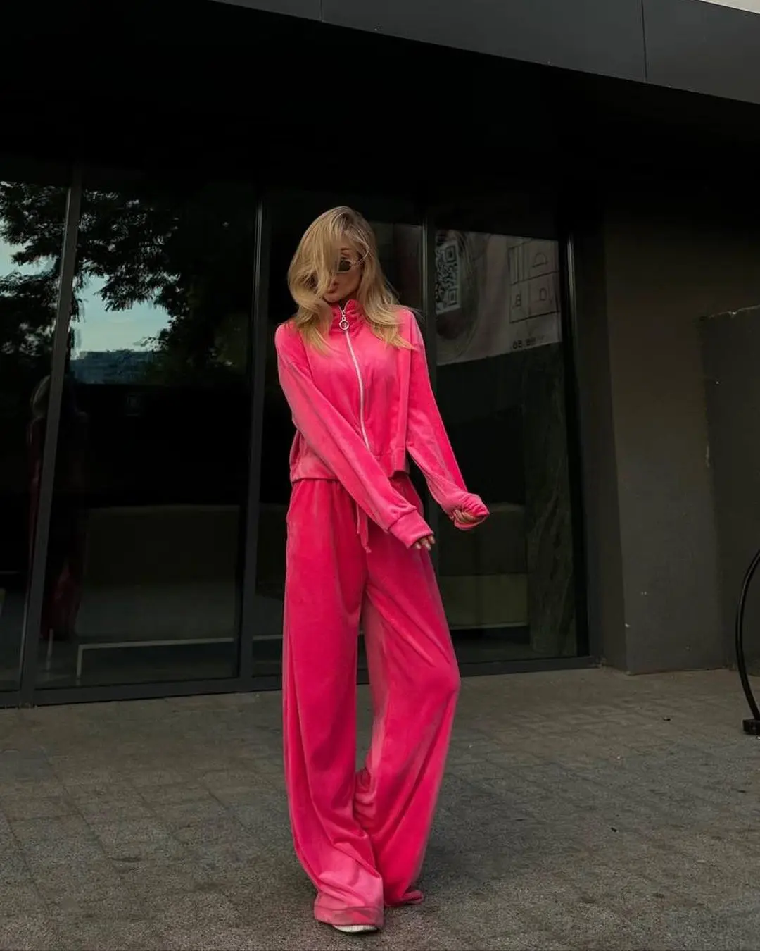 Women Long Sleeve Short Lace Up Zipper Coat Set Casual Solid Elastic Waist Straight Loose Pants Suits New Street Sport Wear 2025
Women Long Sleeve Short Lace Up Zipper Coat Set Casual Solid Elastic Waist Straight Loose Pants Suits New Street Sport Wear 2025