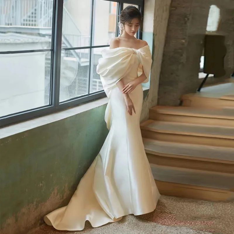French Light Wedding Dress Bridal Satin One Shoulder Butterfly Knot Fishtail Tail Travel Photography Dress 2026 New Style
French Light Wedding Dress Bridal Satin One Shoulder Butterfly Knot Fishtail Tail Travel Photography Dress 2026 New Style