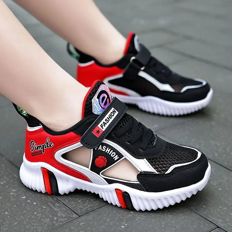 Детские дышащие сетчатые спортивные сандалии с закрытым носком и перфорацией, летняя новинка
Детские дышащие сетчатые спортивные сандалии с закрытым носком и перфорацией, летняя новинка