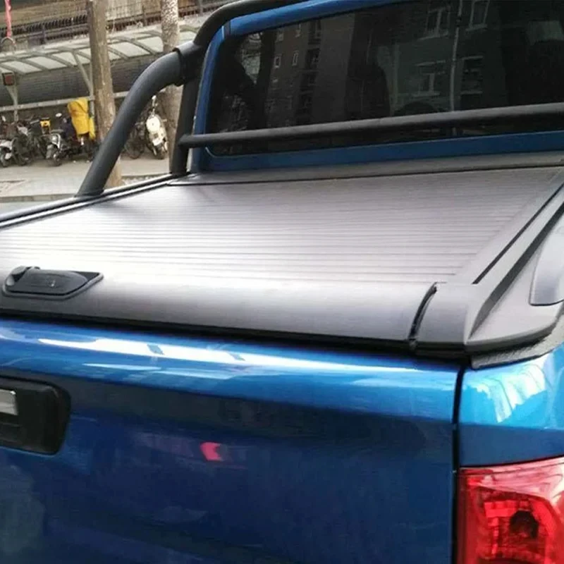 Heavy Duty Aluminum Hard Roll Up Tonneau Cover for L200 2017
Heavy Duty Aluminum Hard Roll Up Tonneau Cover for L200 2017