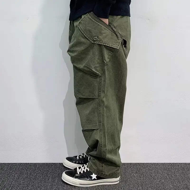 New 2026 Men's Casual Loose Leggings Vintage Workwear Pants Multiple Pockets Straight Tube Military Green Color Youth Style
New 2026 Men's Casual Loose Leggings Vintage Workwear Pants Multiple Pockets Straight Tube Military Green Color Youth Style