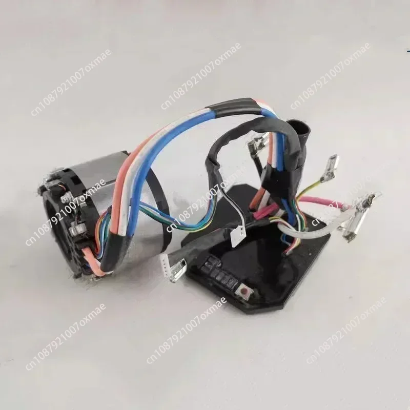 629330-6 629170-2 Полевой статор 18 В 629B59-6 620K29-2 для Makita DTW1001 DTW1001Z DTW1002 DTW800 XWT08 Основная плата управления
629330-6 629170-2 Полевой статор 18 В 629B59-6 620K29-2 для Makita DTW1001 DTW1001Z DTW1002 DTW800 XWT08 Основная плата управления