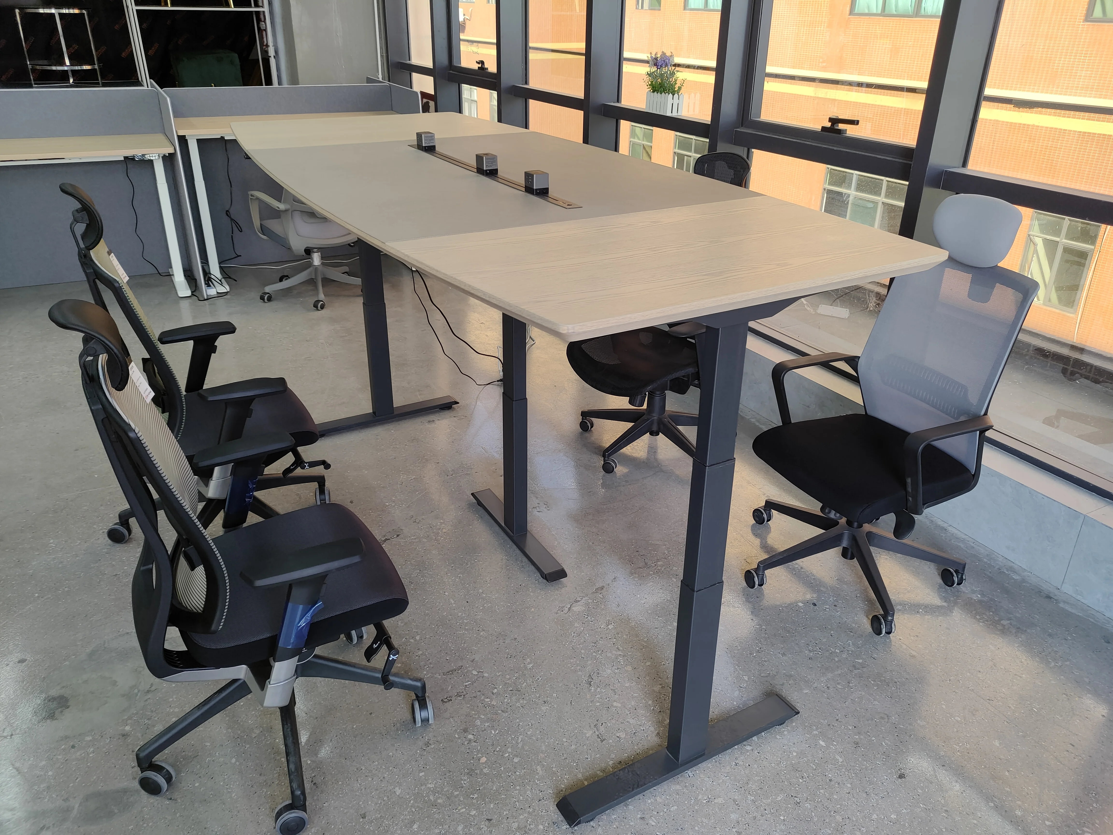 Electric Standing Desk conference table smart electric lifting table height adjustable desk council table office meeting table
Electric Standing Desk conference table smart electric lifting table height adjustable desk council table office meeting table