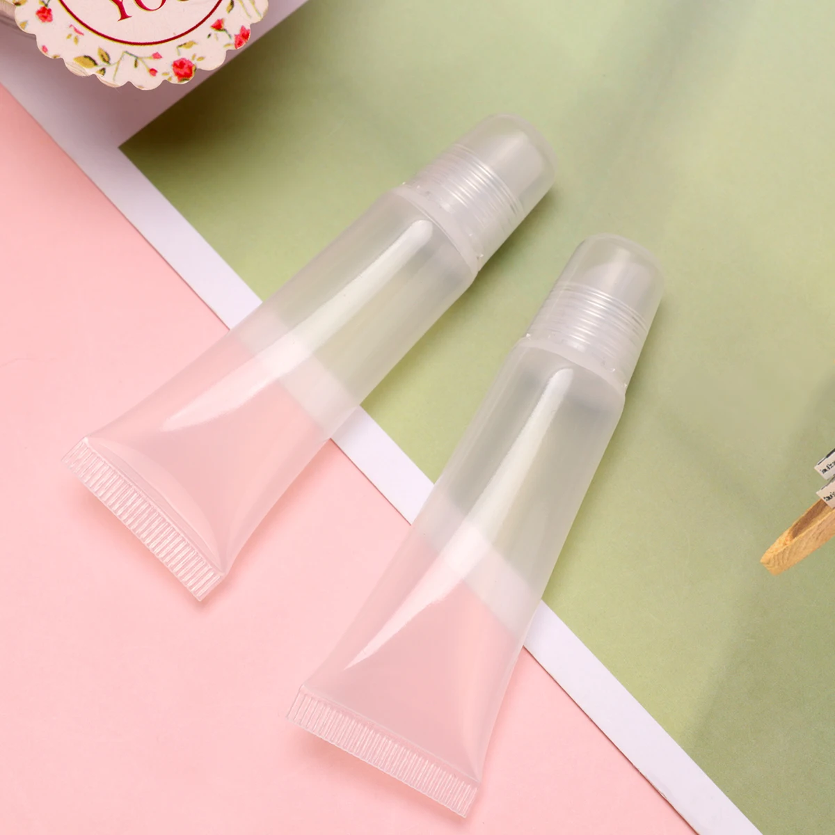 50pcs Refillable Tubes Balm Tubes Clear Refillable 10ml Squeezable Containers Leak Proof Reusable Travel Cosmetics
50pcs Refillable Tubes Balm Tubes Clear Refillable 10ml Squeezable Containers Leak Proof Reusable Travel Cosmetics