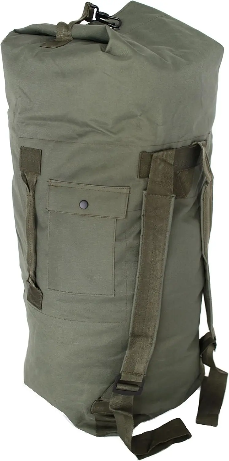 Потужная спортивная сумка в стиле милитари с двойным ремнем для рюкзака
Потужная спортивная сумка в стиле милитари с двойным ремнем для рюкзака