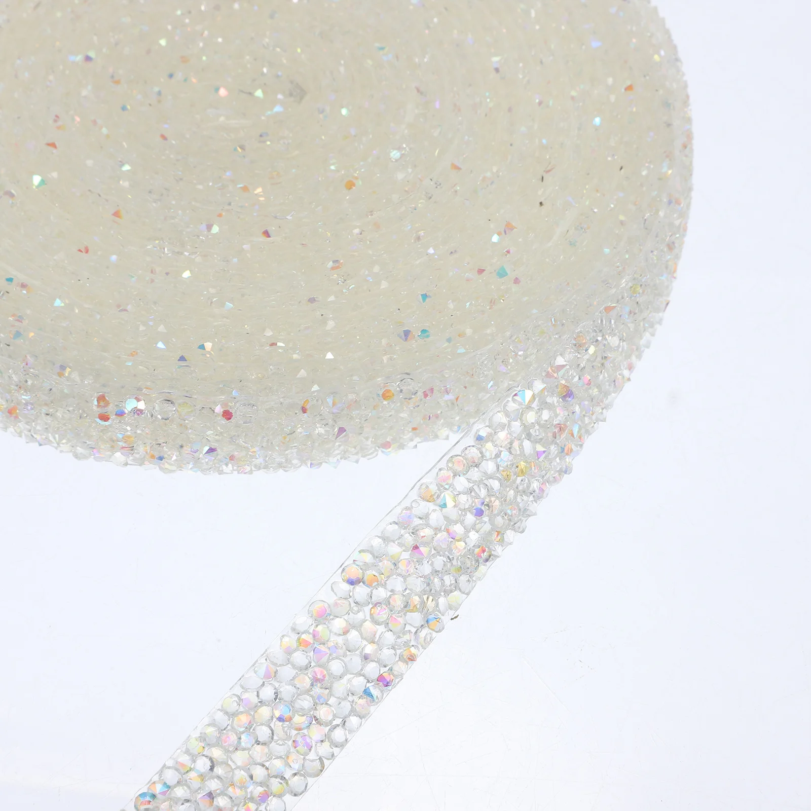 Self Adhesive Rhinestone Ribbon Roll Crystal Tear Off Backing for Crafts Bridal Veils Clothes Shoes Bags Decorative Rhinestone
Self Adhesive Rhinestone Ribbon Roll Crystal Tear Off Backing for Crafts Bridal Veils Clothes Shoes Bags Decorative Rhinestone