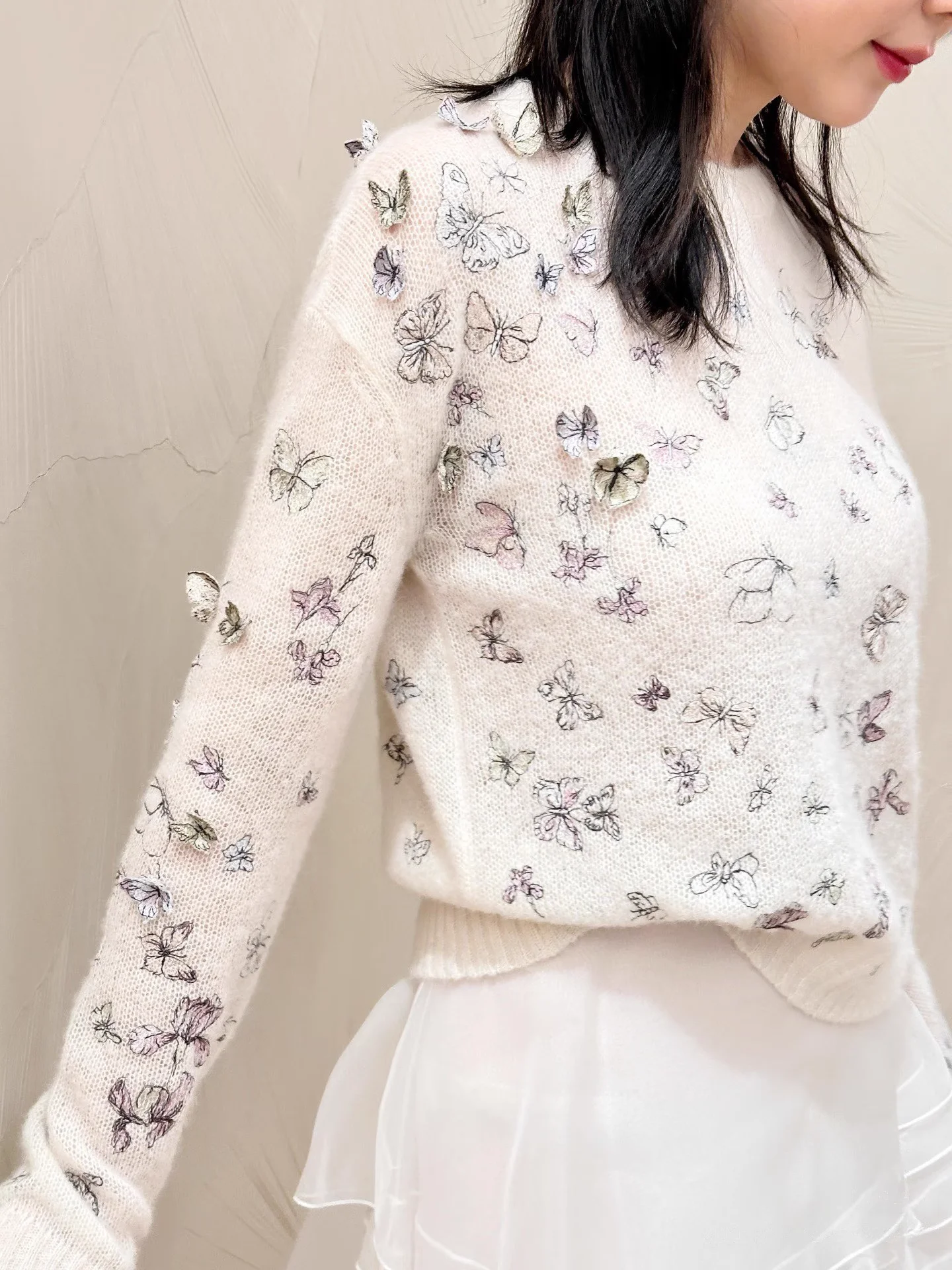 2025 Christmas Knitted Sweater Sexy Ladies Beige Pullover Elegant Women's Embroidered Alpaca Sweaters
2025 Christmas Knitted Sweater Sexy Ladies Beige Pullover Elegant Women's Embroidered Alpaca Sweaters