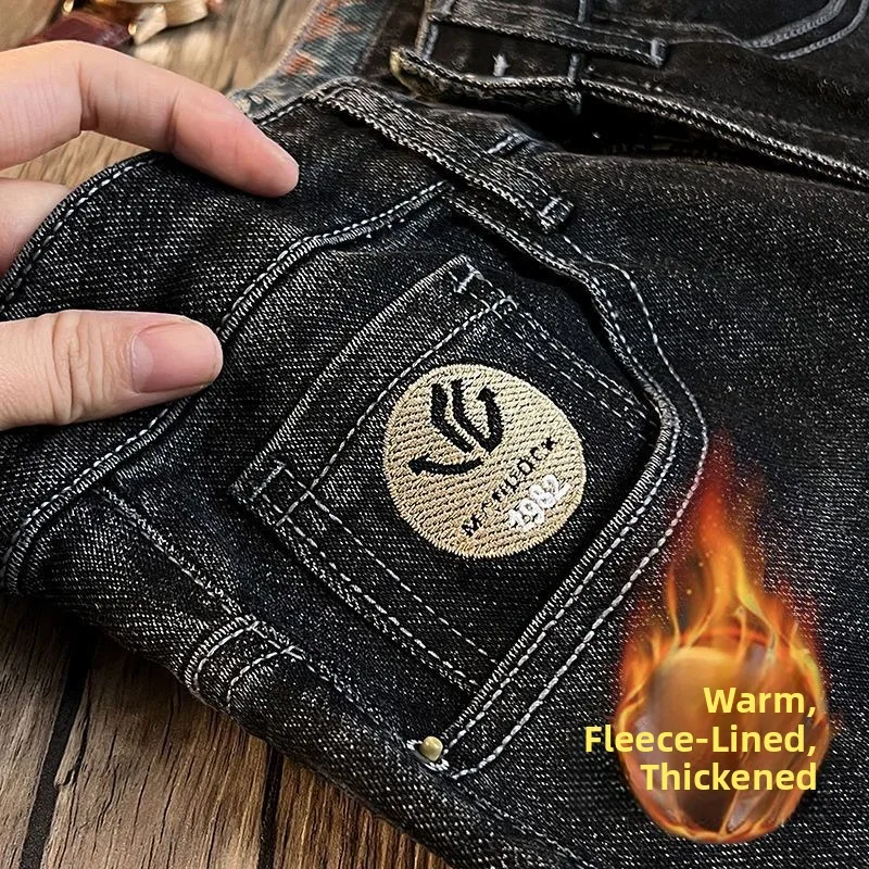 Мужские джинсы из денима с вышивкой, эластичные, прямые, модные брюки, молодежные, трендовые, зимние, теплые, облегающие
Мужские джинсы из денима с вышивкой, эластичные, прямые, модные брюки, молодежные, трендовые, зимние, теплые, облегающие