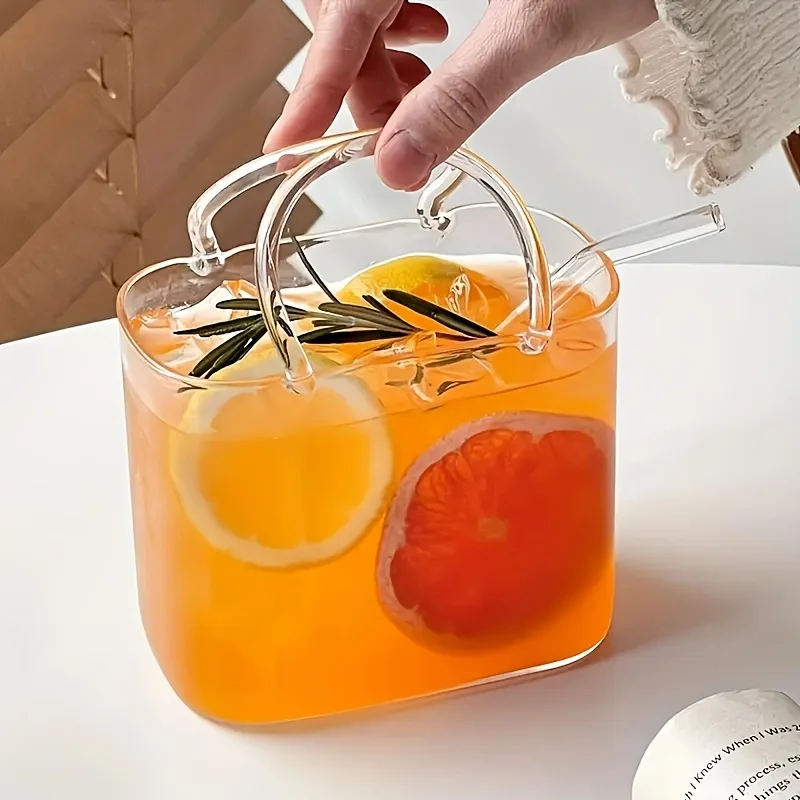 Korean Style with Straw Glass Cup Handbag Design Creative Cocktail Cup Party Juice Cold Drink Cup Kitchen Bar Supplies
Korean Style with Straw Glass Cup Handbag Design Creative Cocktail Cup Party Juice Cold Drink Cup Kitchen Bar Supplies