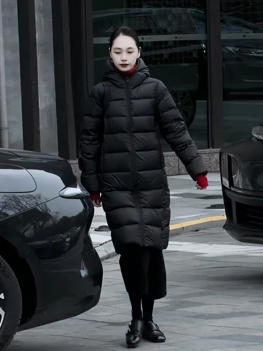 Bla Women's Mid-Length Thiened Winter down Jaet 2025 New Sle Warm Slimming Coat Du Feather Hooded Zipper Closure
Bla Women's Mid-Length Thiened Winter down Jaet 2025 New Sle Warm Slimming Coat Du Feather Hooded Zipper Closure