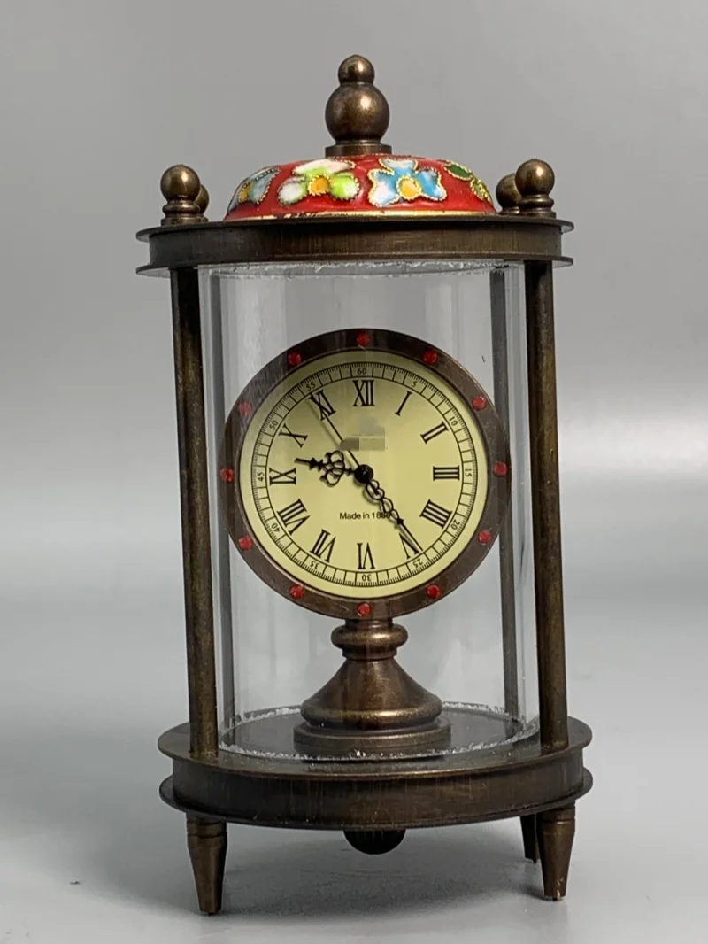 Cloisonne dome clock copper mechanical clock antique collection home desktop decoration modern exquisite handicraft
Cloisonne dome clock copper mechanical clock antique collection home desktop decoration modern exquisite handicraft