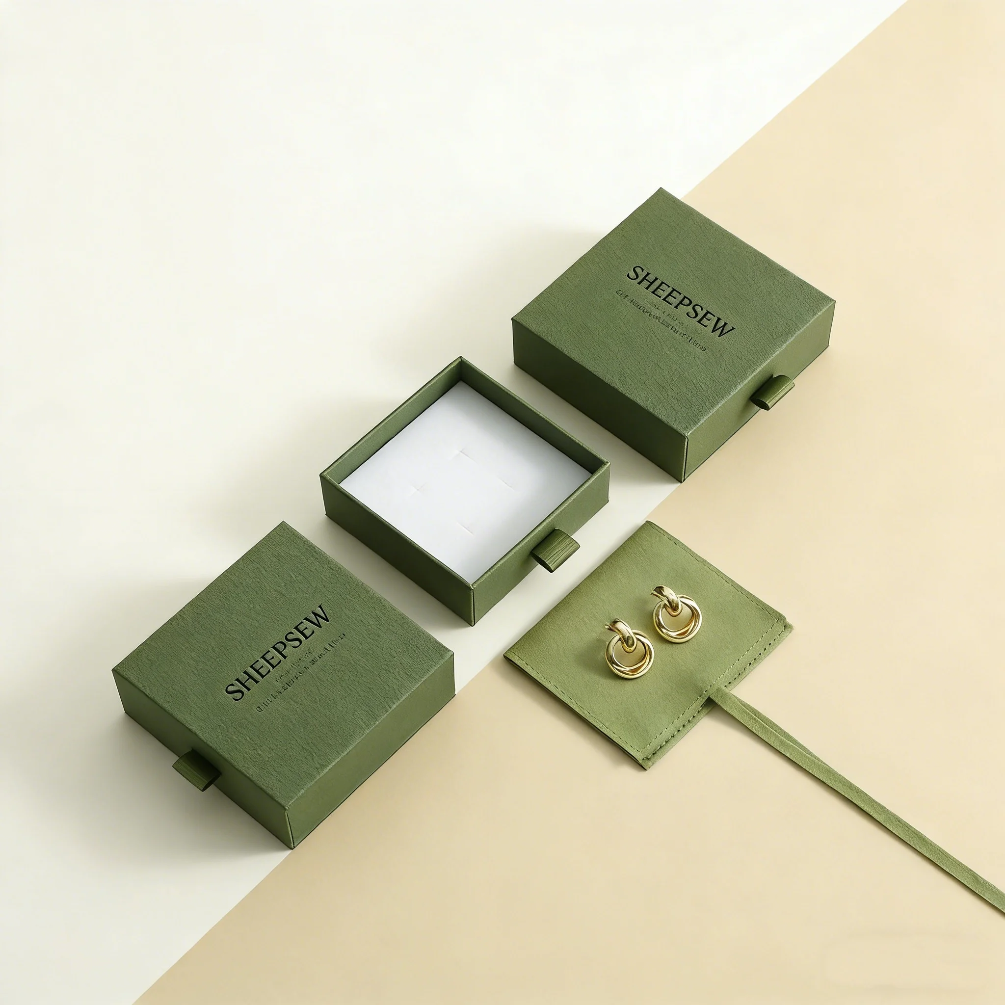 Luxury Jewelry Drawer Box & Pouch Set SHEEPSEW 9*9cm, Custom Logo Packaging for Necklace Earring
Luxury Jewelry Drawer Box & Pouch Set SHEEPSEW 9*9cm, Custom Logo Packaging for Necklace Earring
