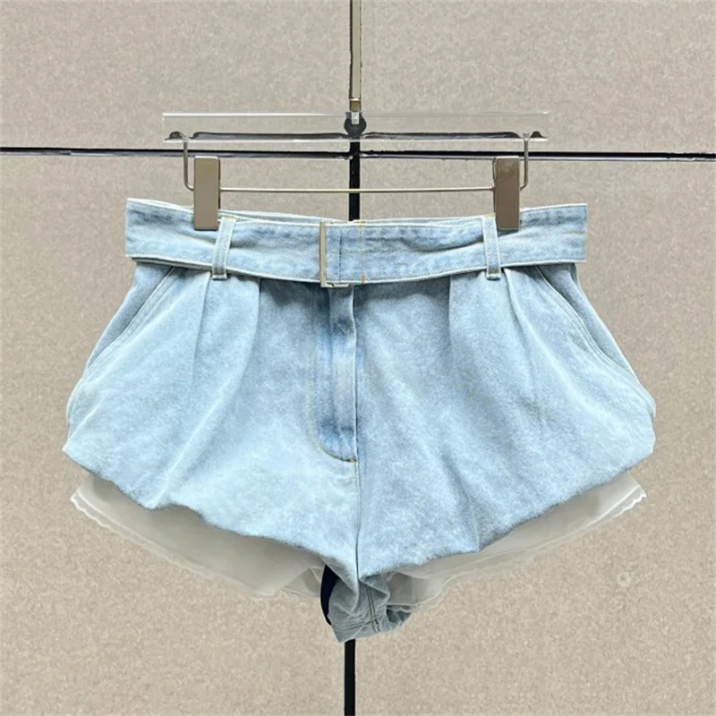 women's shorts New high waisted slim fit mini pants for summer 2026 Belt decoration cotton denim shorts lace patchwork shorts
women's shorts New high waisted slim fit mini pants for summer 2026 Belt decoration cotton denim shorts lace patchwork shorts