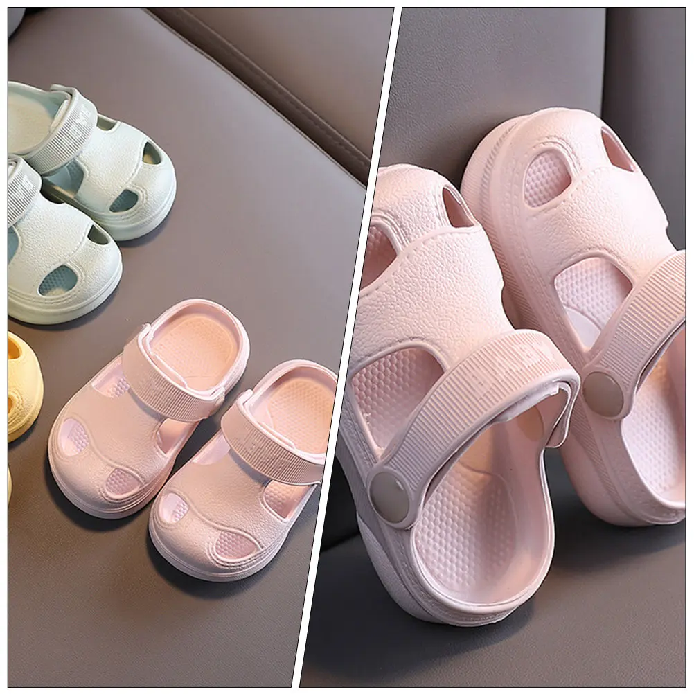 1Pair Kids Soft-Soled Summer Sandals Breathable Cartoon Style Child Beach Shoes Non-Slip Wear-Resistant Sandals Boys Girls
1Pair Kids Soft-Soled Summer Sandals Breathable Cartoon Style Child Beach Shoes Non-Slip Wear-Resistant Sandals Boys Girls
