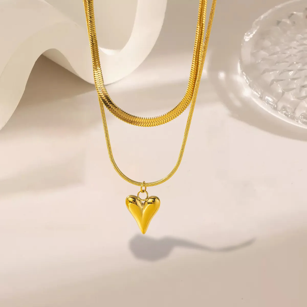 love heart pendant titanium steel necklace temperament double-layer fashion neck chain simple design collarbone chain factory
love heart pendant titanium steel necklace temperament double-layer fashion neck chain simple design collarbone chain factory