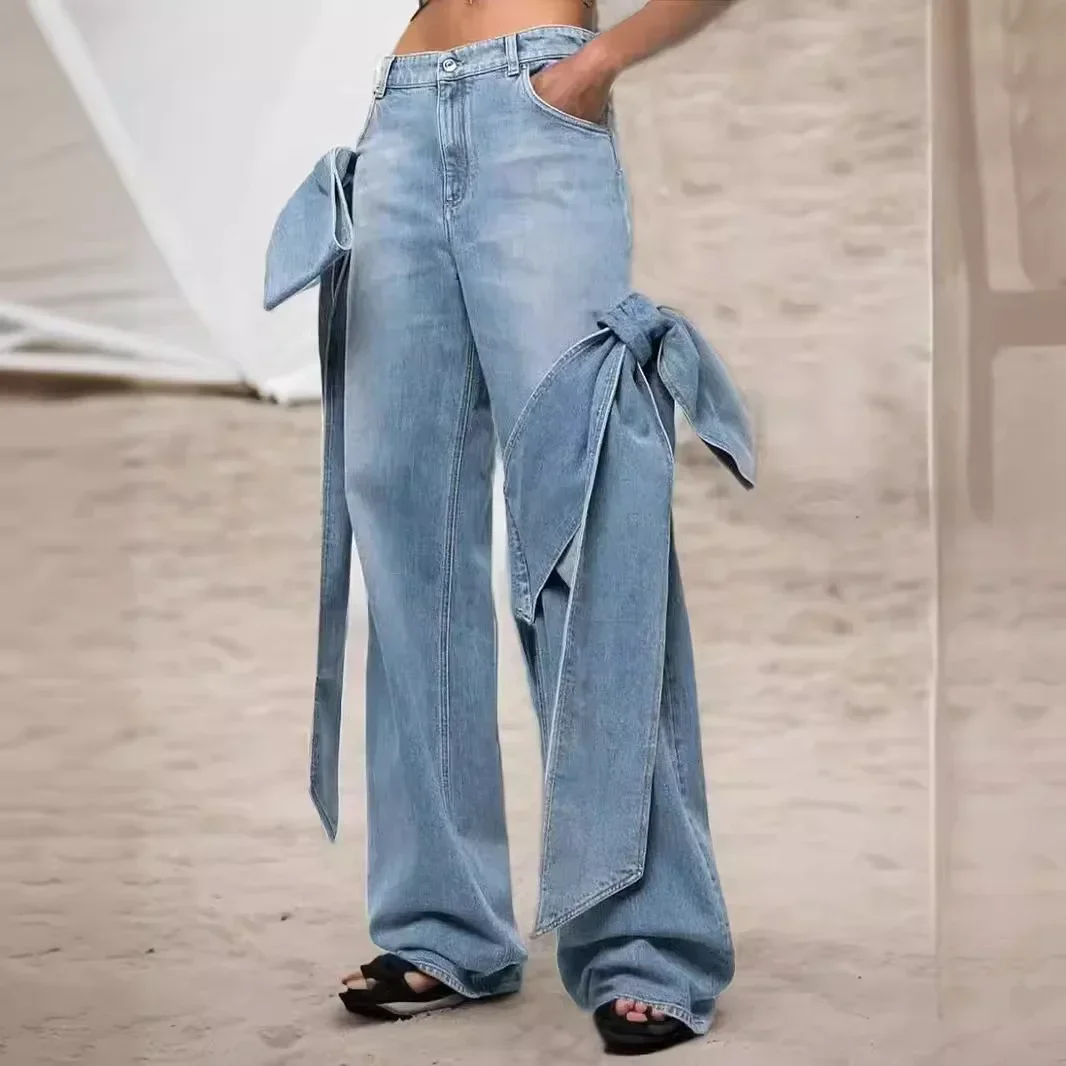 Женские джинсы с эффектом потертости, широкие брюки из денима с рваными элементами, винтажные брюки с карманами-бантиками, уличная одежда, осень 2026, повседневные джинсы
Женские джинсы с эффектом потертости, широкие брюки из денима с рваными элементами, винтажные брюки с карманами-бантиками, уличная одежда, осень 2026, повседневные джинсы
