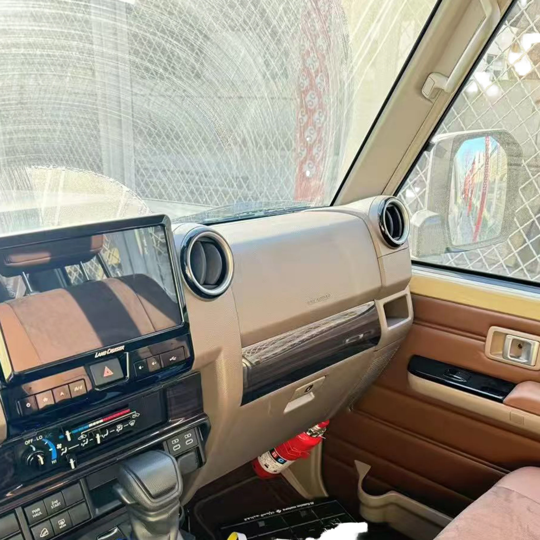 Brand New Modification Maictop 40th Anniversary Interior Accessories New LHD RHD Switch Penals Trims for Land Cruiser 70 Series
Brand New Modification Maictop 40th Anniversary Interior Accessories New LHD RHD Switch Penals Trims for Land Cruiser 70 Series