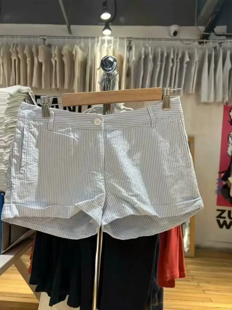 Summer New Blue Striped Shorts Women Mid Waist All-match Slim Straight Short Pant Sweet Casual Fashion Simple Sport Shorts
Summer New Blue Striped Shorts Women Mid Waist All-match Slim Straight Short Pant Sweet Casual Fashion Simple Sport Shorts