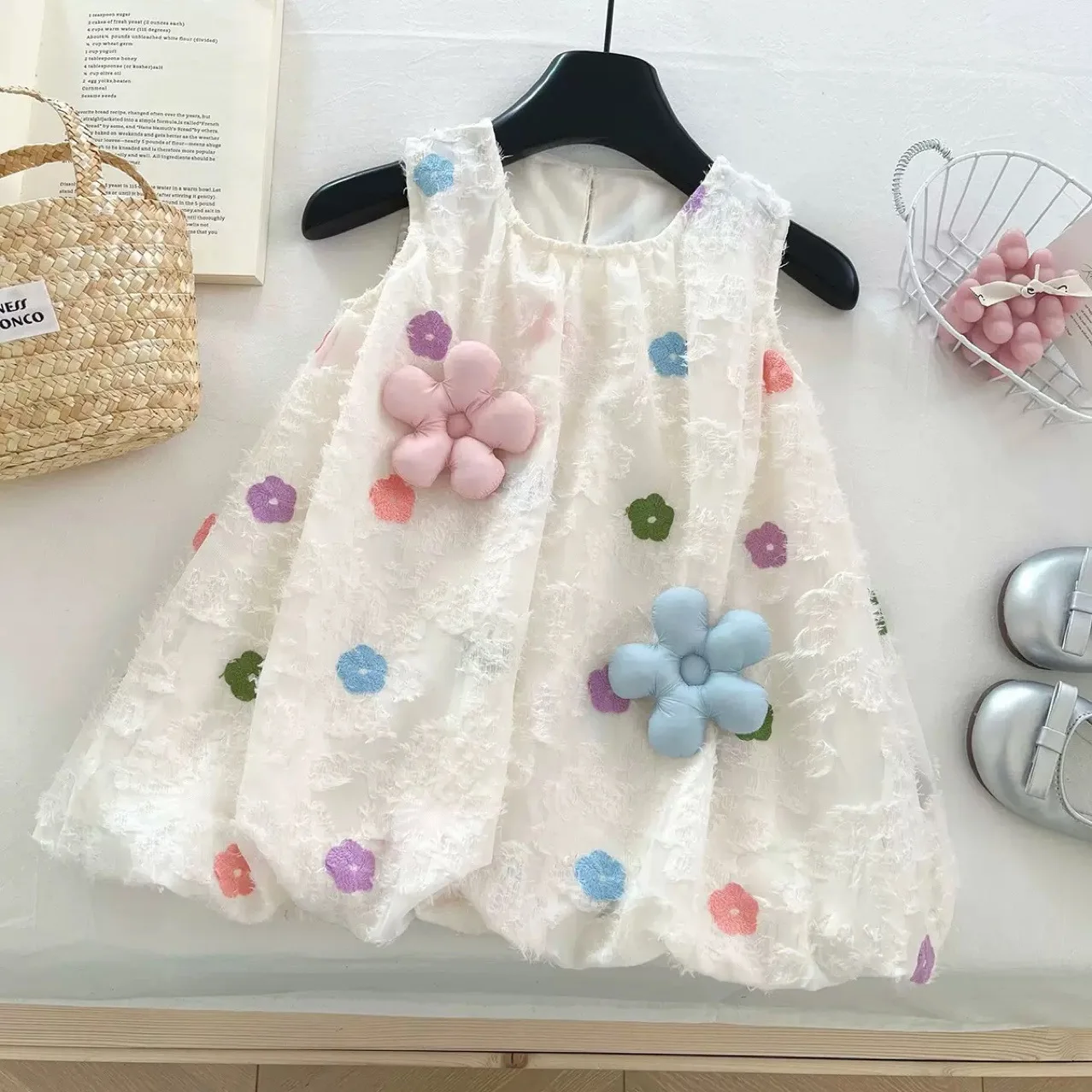 Summer Baby and Girls Stylish 3D Floral Button Back Sleeveless Princess Dresses School Kids Sweet Skirt Children Outfit 1-12 Yrs
Summer Baby and Girls Stylish 3D Floral Button Back Sleeveless Princess Dresses School Kids Sweet Skirt Children Outfit 1-12 Yrs