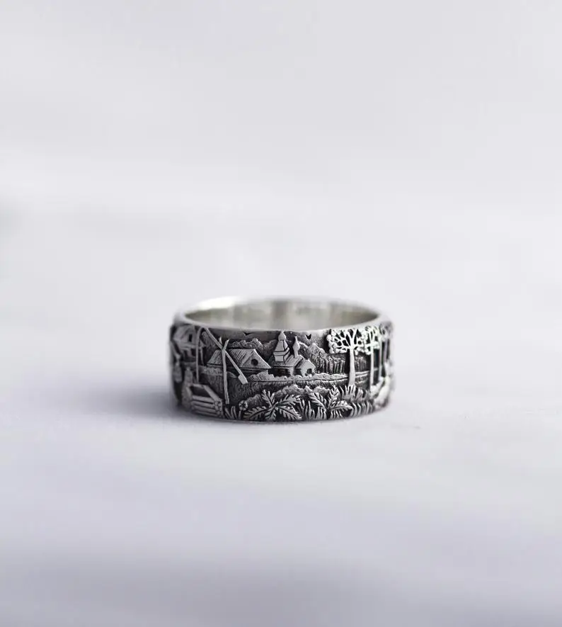 Chaopai Vintage Personalized Couple Random Pattern Fashion Versatile Men and Women Ring Creative Tail Europe
Chaopai Vintage Personalized Couple Random Pattern Fashion Versatile Men and Women Ring Creative Tail Europe