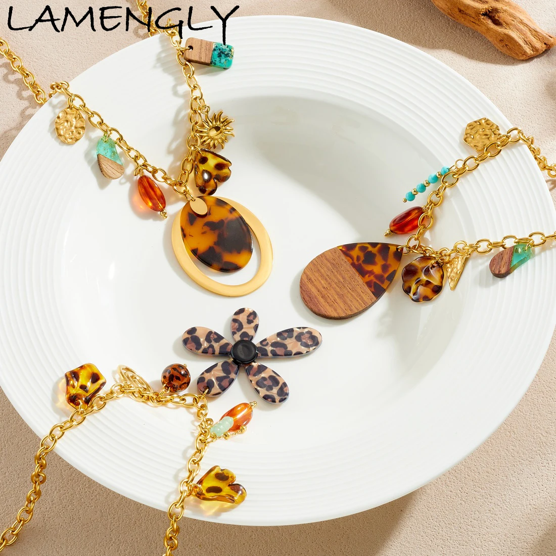 LAMENGLY 316L Stainless Steel Leopard Print Flower Briolette Oval Splicing Pendant Necklace Lady Novel Chic Neck Chain Jewelry
LAMENGLY 316L Stainless Steel Leopard Print Flower Briolette Oval Splicing Pendant Necklace Lady Novel Chic Neck Chain Jewelry