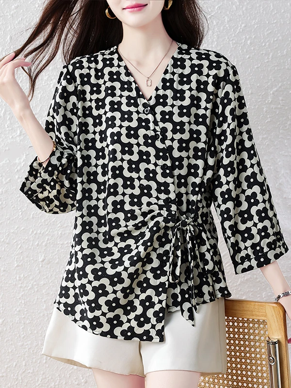 Slimming Effect Summer New Style Large Size Fashionable Shirt Waist Cinching Meat Concealing Trendy Small Top Women's Clothing
Slimming Effect Summer New Style Large Size Fashionable Shirt Waist Cinching Meat Concealing Trendy Small Top Women's Clothing