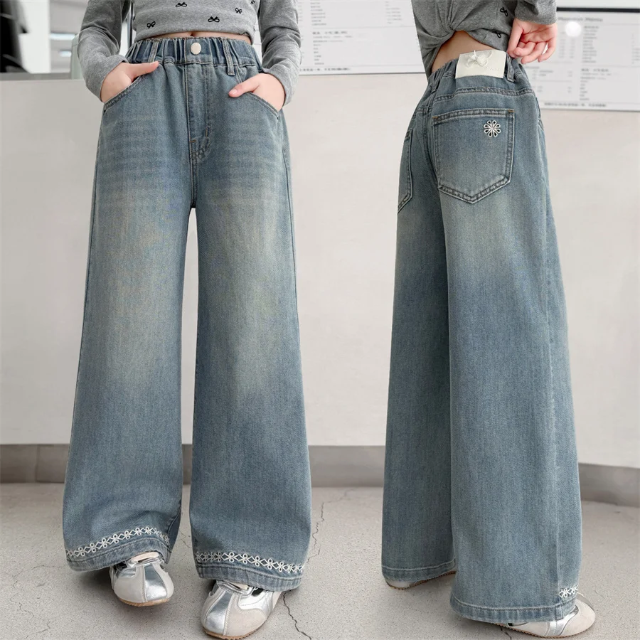 Classic Design Children Spring Loose Straight Jeans with Embroidery for Teen Girls Blue Denim Pants Kids Fashion Jeans Trousers
Classic Design Children Spring Loose Straight Jeans with Embroidery for Teen Girls Blue Denim Pants Kids Fashion Jeans Trousers