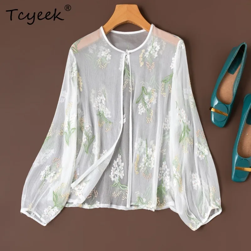 Tcyeek 100% Real Mulberry Silk Women's Tops 2026 Spring Light Embroidered White Semi-transparent Shawls Woman Clothes Ropa Mujer
Tcyeek 100% Real Mulberry Silk Women's Tops 2026 Spring Light Embroidered White Semi-transparent Shawls Woman Clothes Ropa Mujer