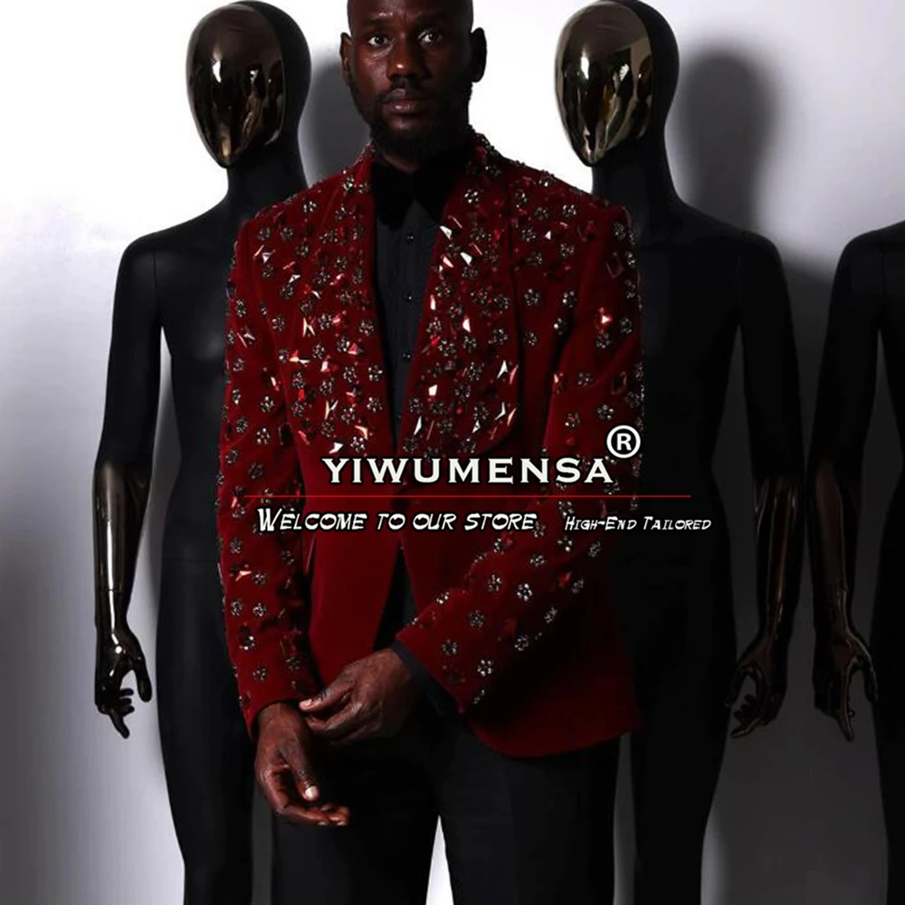 Velvet Men's Suits Wedding Party Crystals Beaded Shawl Lapel Blazer Pants Groom Tuxedos Customized Formal Business Party Dress
Velvet Men's Suits Wedding Party Crystals Beaded Shawl Lapel Blazer Pants Groom Tuxedos Customized Formal Business Party Dress