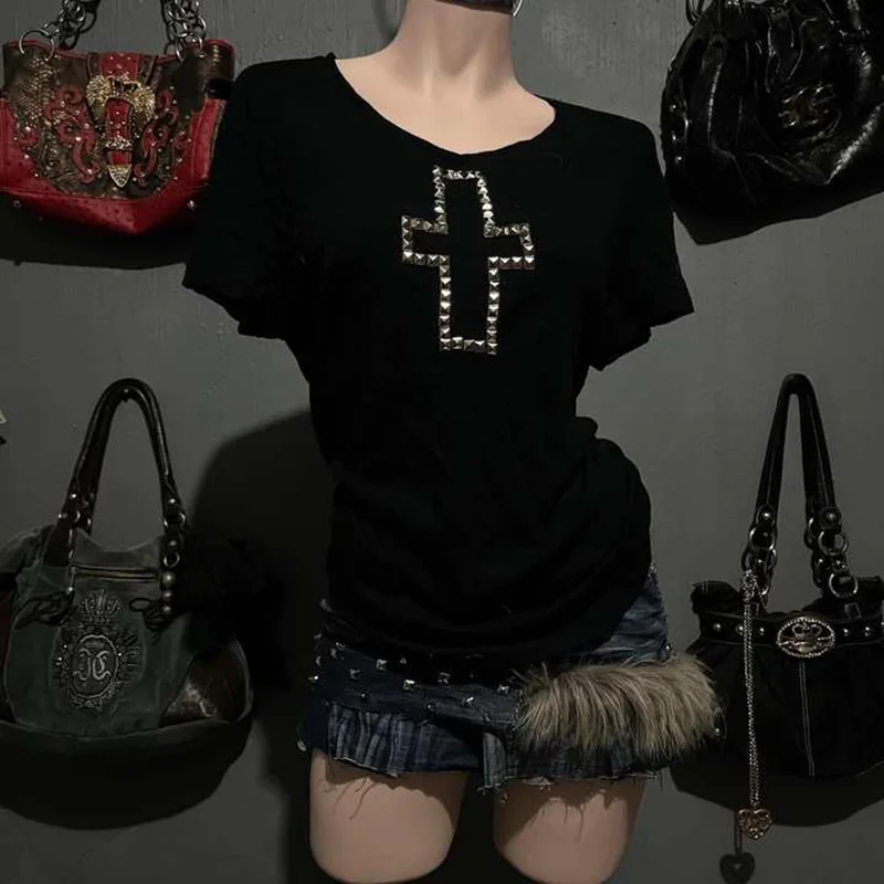 Y2k Crop Top American Emo Kpop Goth Women Tees 90s Vintage Clothing T-shirts Harajuku Cross Hot Stamping Y2k Clothes Streetwear
Y2k Crop Top American Emo Kpop Goth Women Tees 90s Vintage Clothing T-shirts Harajuku Cross Hot Stamping Y2k Clothes Streetwear