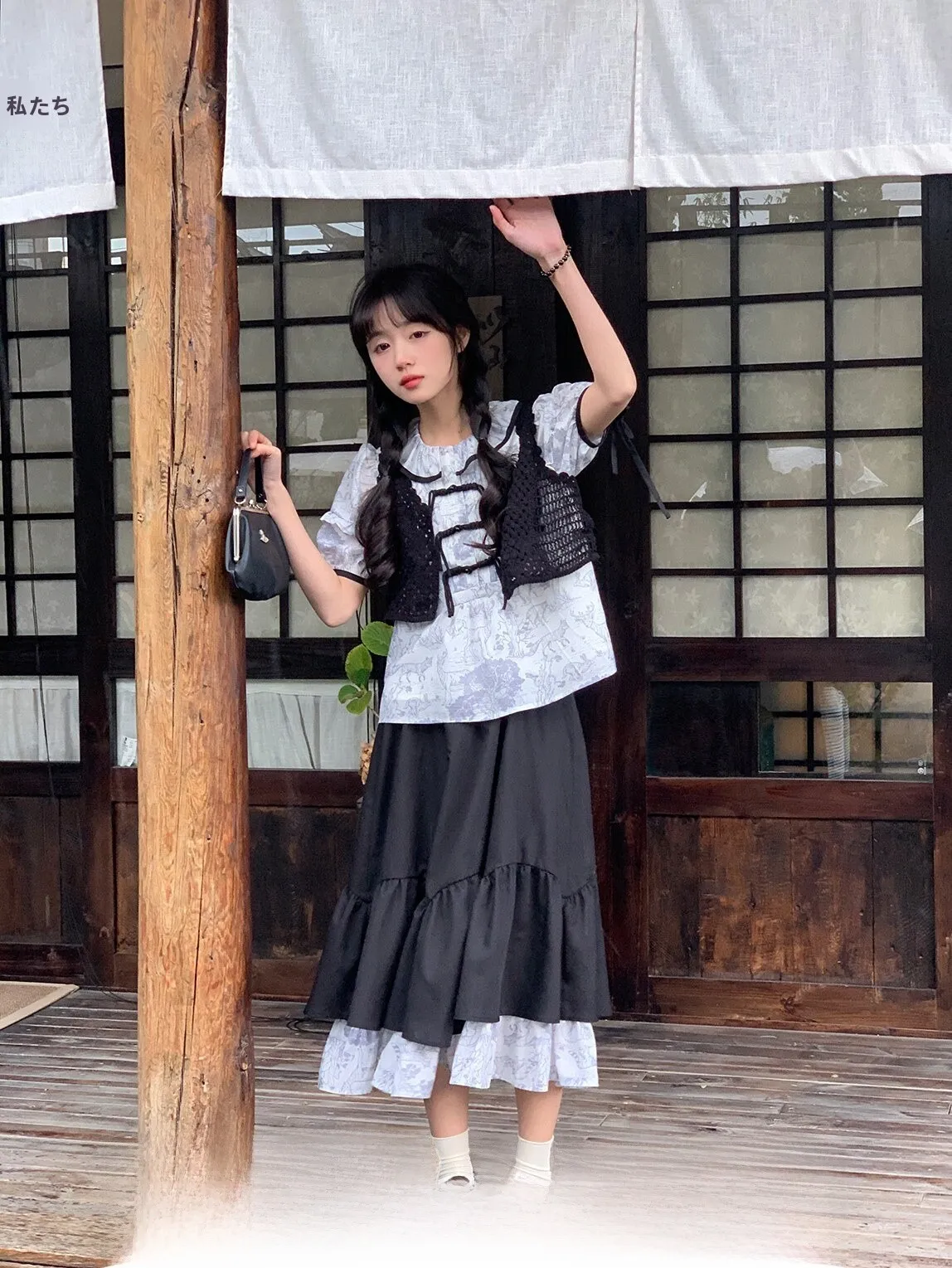 New Chinese Style Loose Women's Short Sleeve Fashion Set Summer Casual National Trend round Neck Polyester Fiber Three-Piece
New Chinese Style Loose Women's Short Sleeve Fashion Set Summer Casual National Trend round Neck Polyester Fiber Three-Piece